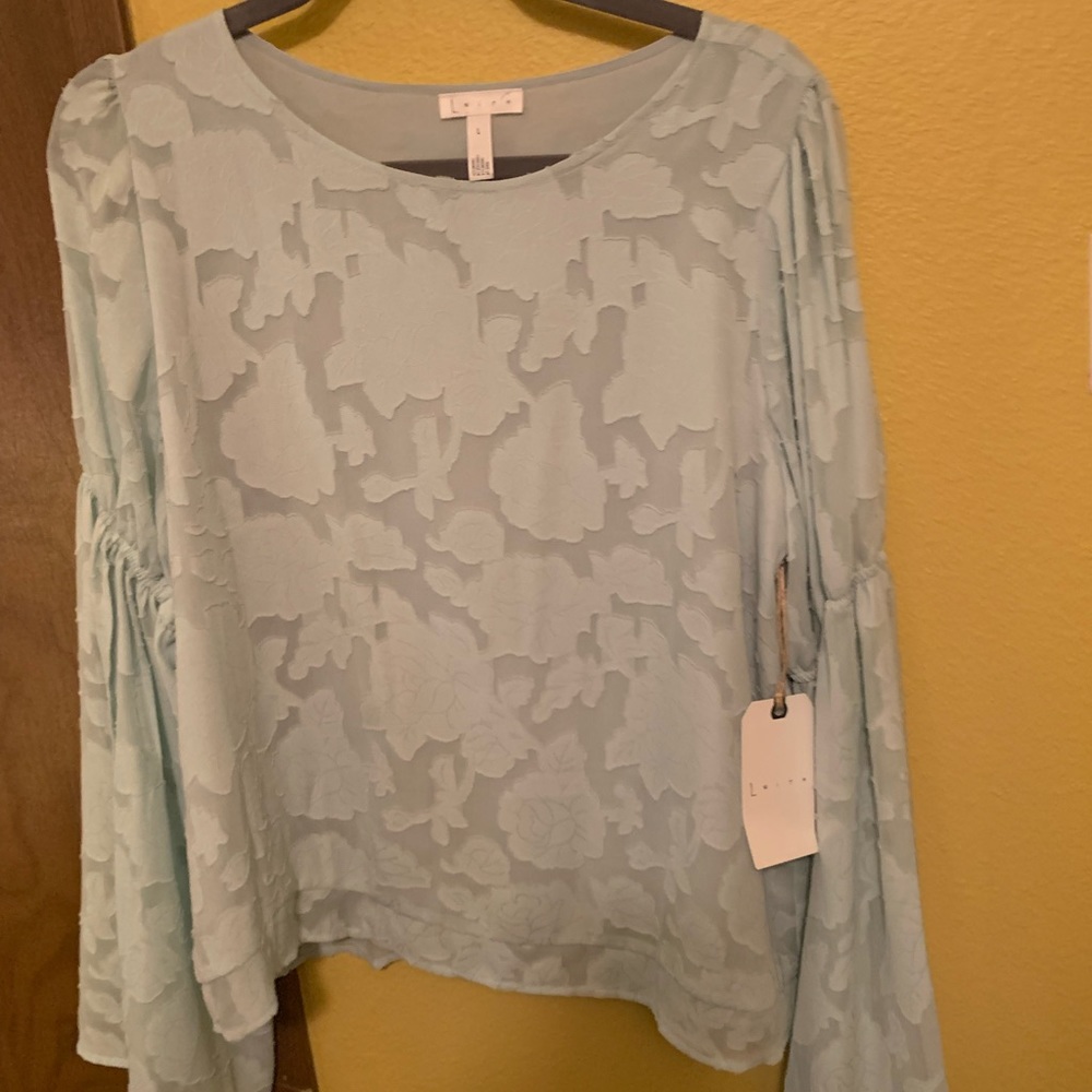 BNWT mint green top